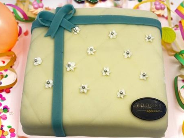 Creme/Jam marsepein taart 10p rond